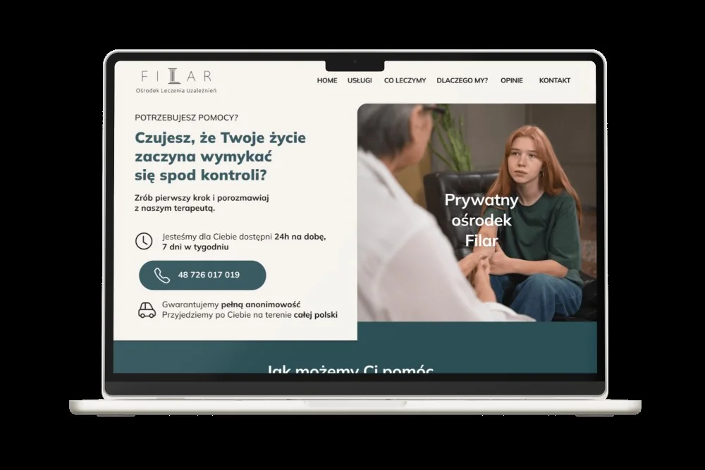 Landing page Ośrodka Filar na laptopie